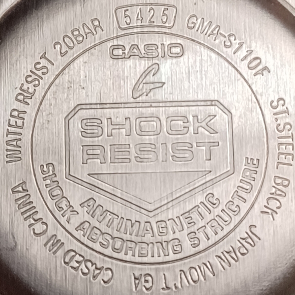 CASIO G-SHOCK GMA-S110F ( UNISEX  ) - Picture 9 of 10